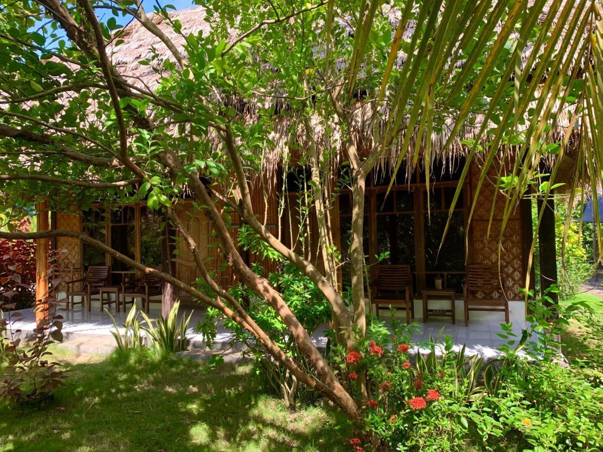 Budi Sun Resort Maumere Dış mekan fotoğraf